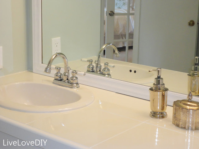 ve spent the past times 2 weeks updating our old Easy DIY Ideas for Updating Your Bathroom!