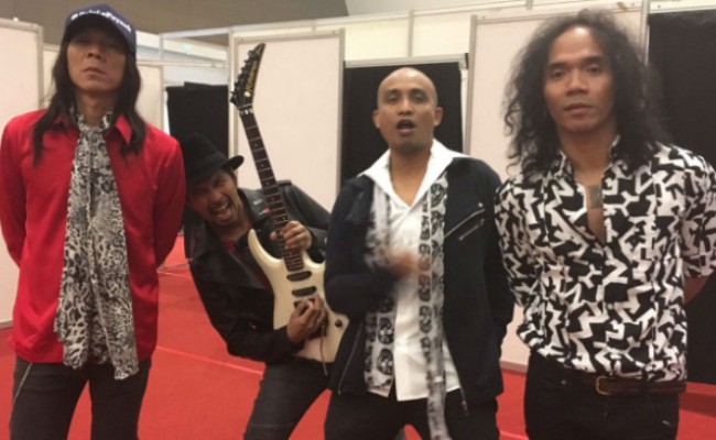 Lirik Lagu Slank - Pelangi