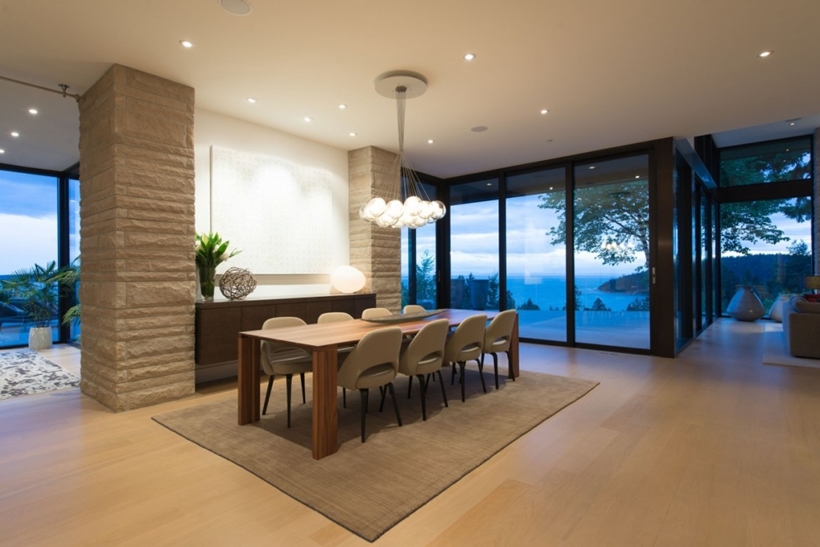 Dining room in Elegant modern house in west Vancouver, Canada