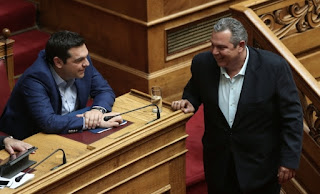 «Καθαρή» απόσταση ασφαλείας Τσίπρα από Καμμένο