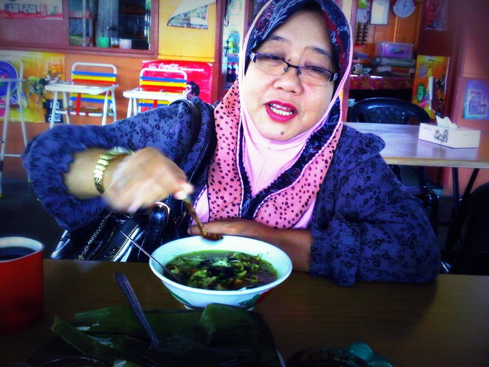 Izz Latif : [ FoodLover ] Soto Sedap di Pekan Rengit, Batu 