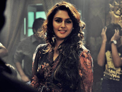 Huma Qureshi Wallpaper