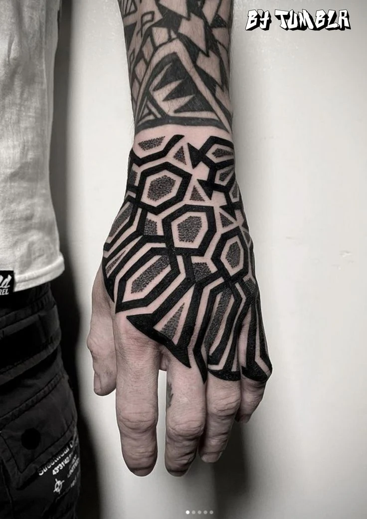 Tatuajes blackwork