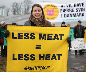 Campanha de Greenpeace contra a carne de boi parte de pressupostos irracionais anti-natureza
