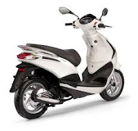 GAMBAR PIAGGIO PIAGGIO FLY 150