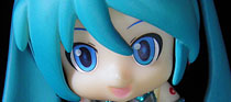 http://alpapow.blogspot.com/2013/11/nendoroid-petite-mikudayo.html