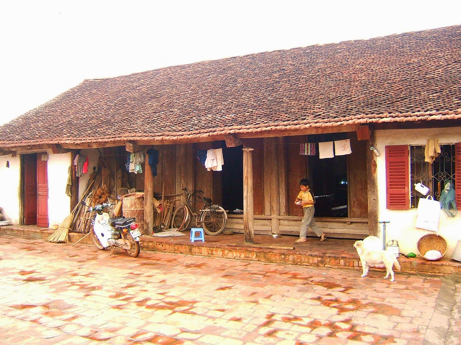 Viet House - Vietnamese villages daily life habits and costumes