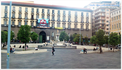 Napoli; Piazza Municipio; Fonte de Netuno; Palazzo San Giacomo;