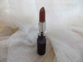 rimmel, lipstick, 250, birthday, swatch, blogger, review, pretty, lasting