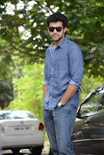 Varun Tej stylish photos gallery-thumbnail-8