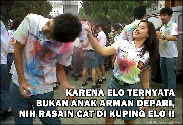 Gambar Meme Coret-coret Lulus UN 2017 dengan Kata-kata lucu