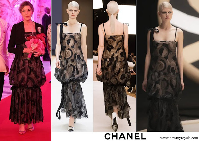 CASA PRINCIPESCA DE MÓNACO - Página 7 Princess-Caroline-wore-Chanel-SS22-Couture-Collection
