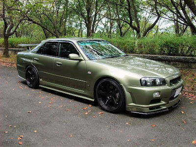 Modified Nissan Skyline GT-Four R34