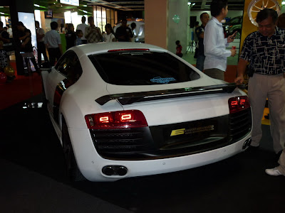 Matte White Audi R8