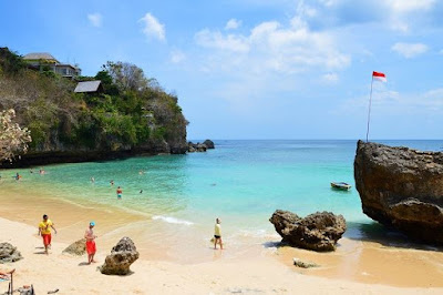 Pantai Balangan Bali