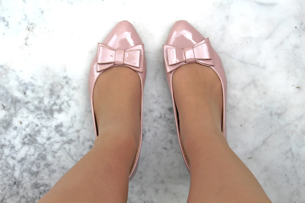 Nude bow flats - London fashion blogger