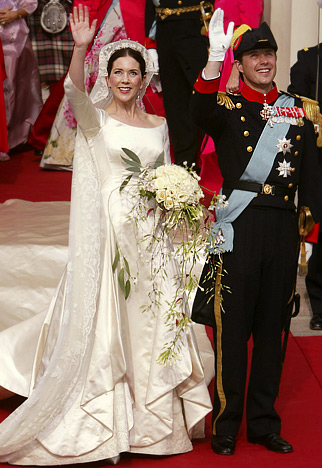 denmark princess mary wedding dress