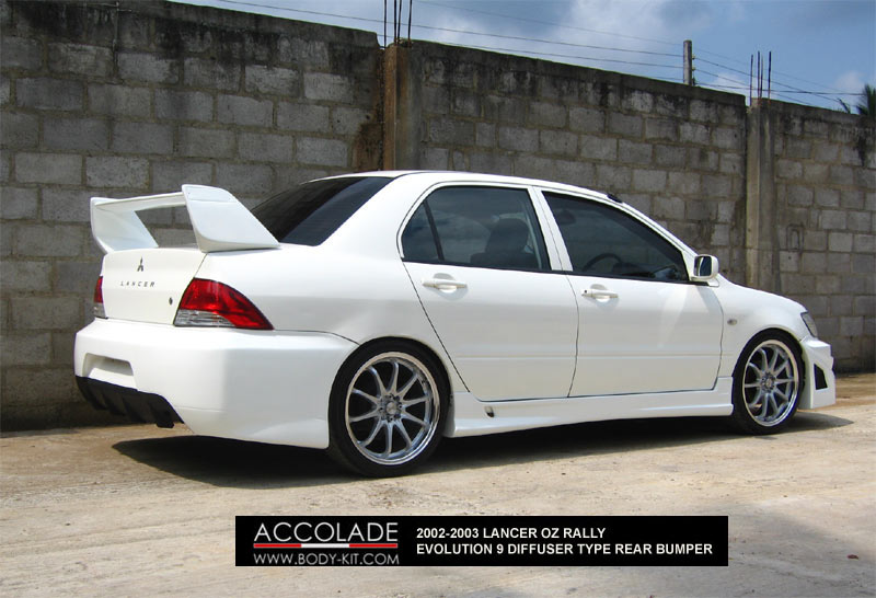 Mitsubishi Lancer Evo 7 i saw this car todayhuhu what an amazing 