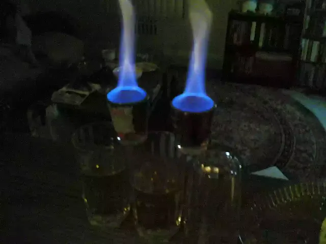 flaming-dr-pepper-fire-shot-drink