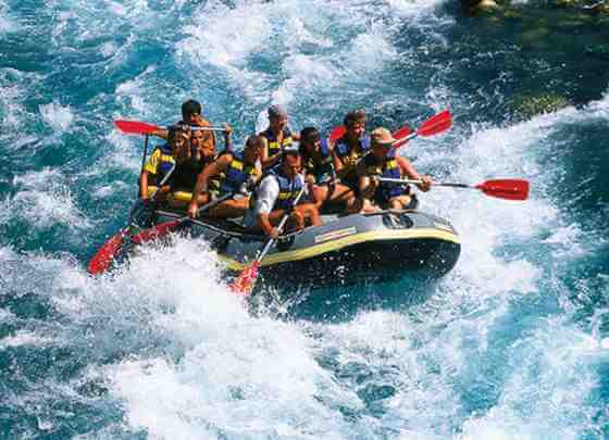 Mengenal Lebih Dekat Tentang Rafting