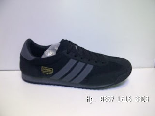 Adidas Dragon Hitam abu-abu