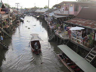 Amphawa Floating Market