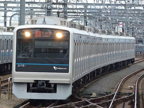 【ダイヤ改正で消滅！】RAPID EXP.表示の快速急行　小田原行き3000形