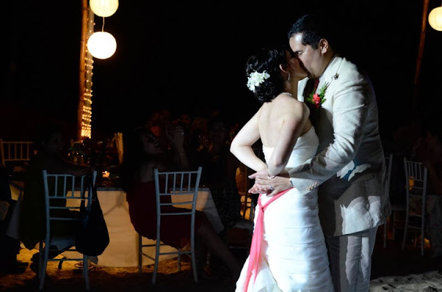 boda en playa, beach wedding, Oaxaca, México, Bodas Huatulco, Wedding Planner