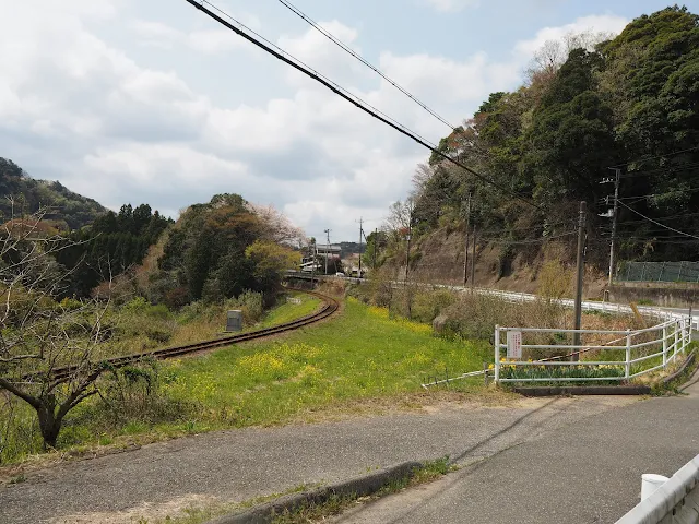 西畑駅から上総中野駅