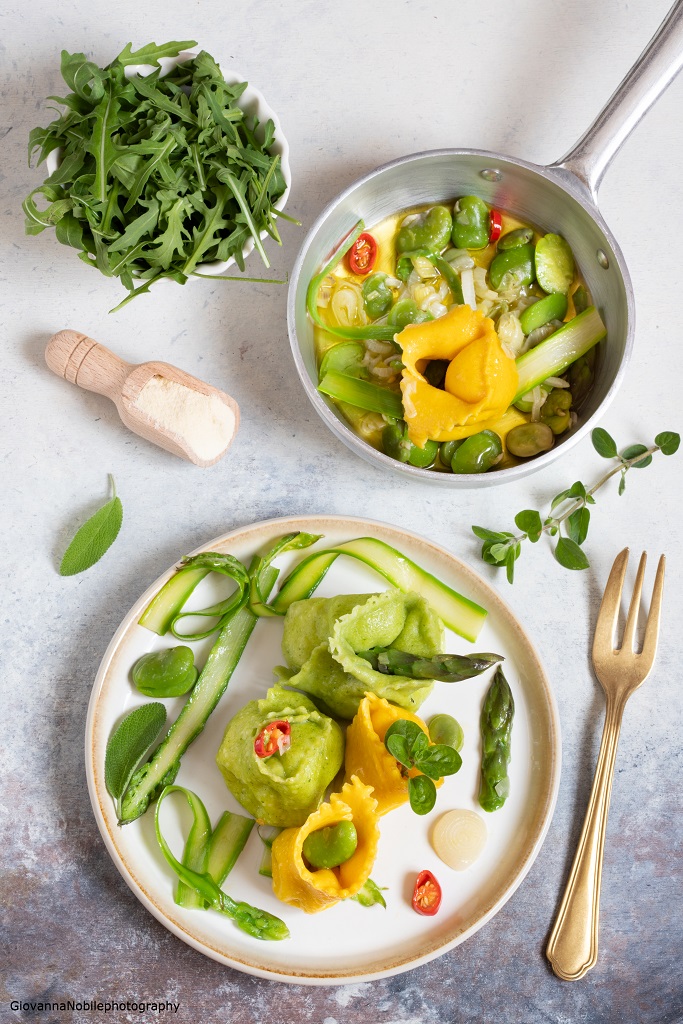 Trottole alla rucola e zafferano con ricotta e asparagi