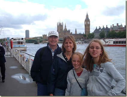 London 8-08 028
