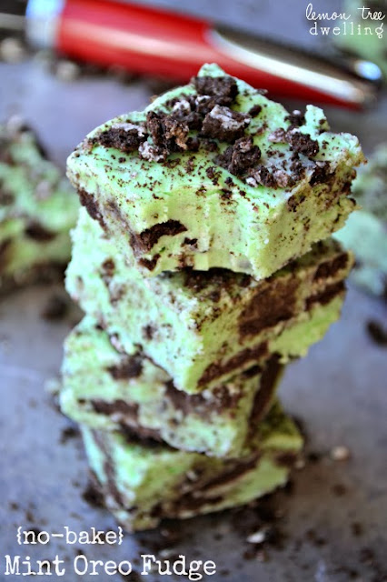 http://www.lemontreedwelling.com/2013/11/no-bake-mint-oreo-fudge.html