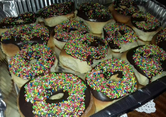 Εύκολα φουρνιστά σοκολατένια λαχταριστά Donuts