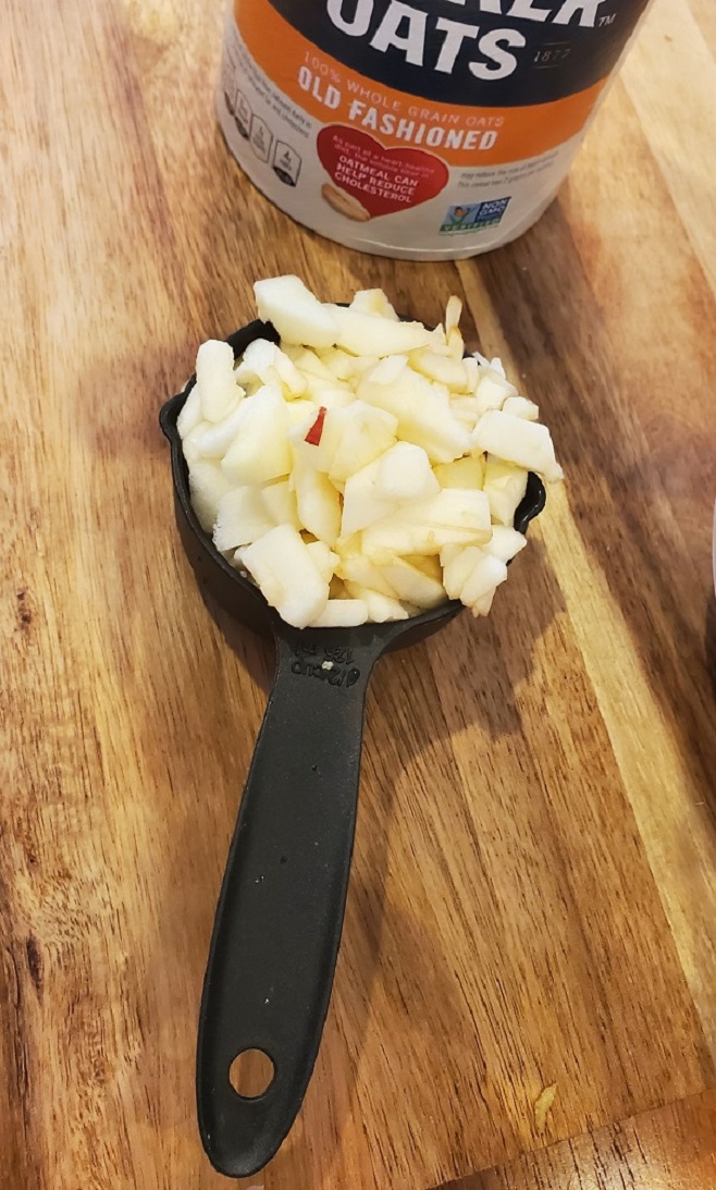 apples and oatmeal ingredients for the cookies