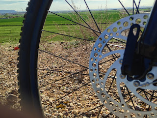 Mtb Puente sobre R2 bici vistas