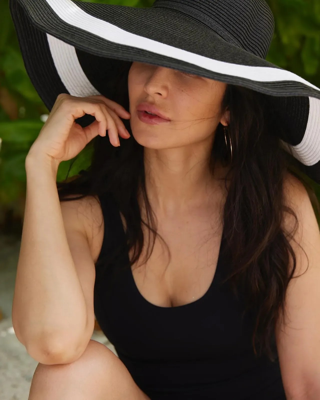 Katrina Kaif in black swimsuit sets internet on fire - see latest hot  photos.