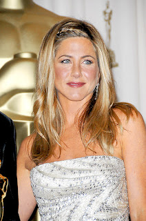 Jennifer Aniston Hairstyles - Celebrity hairstyle ideas for girls