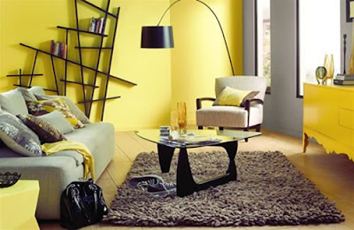 Ściany w kolorze kanarkowym, ożywią wnętrze mieszkania a także dodadzą energii w pochmurne dni.
