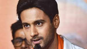 Yash Dasgupta Wife Name, Age, Instagram, Height in feet, Height Weight, Net Worth