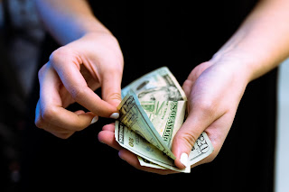 Top 4 ideas to earn money through online.