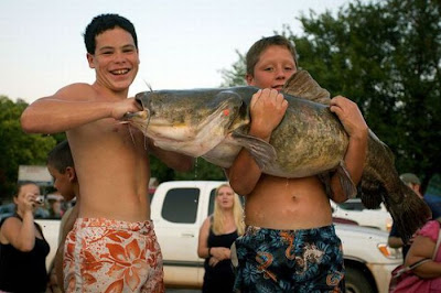 Okie Noodling Tournament Seen On www.coolpicturegallery.net