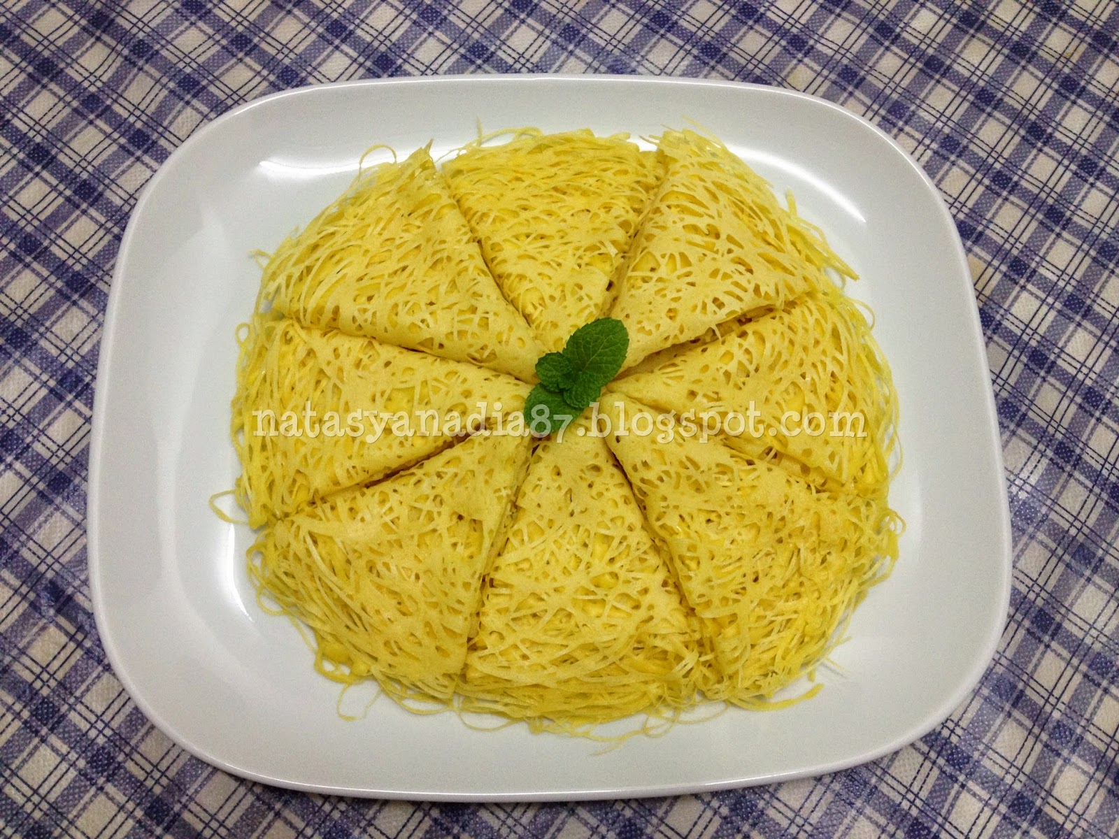 Natasya Nadia: Roti Jala