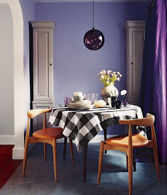 Purple and violet color for dining room
