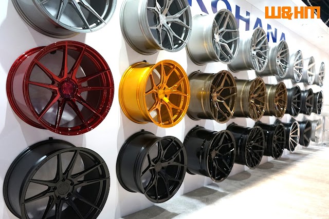 Rohana Wheels Brought Ferrari and Lamborghini Powerhouse Cars at #SEMA 2017