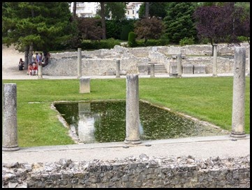v palestra pool