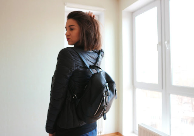 Zaful Faux Leather Zipper Backpack