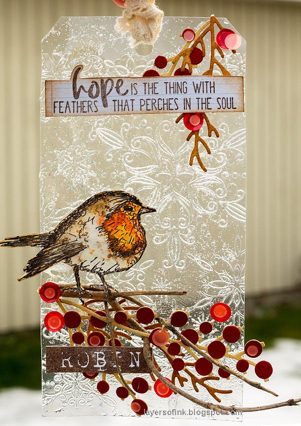 Layers of ink - Winter Robin Tag with Clear Background tutorial by Anna-Karin Evaldsson.