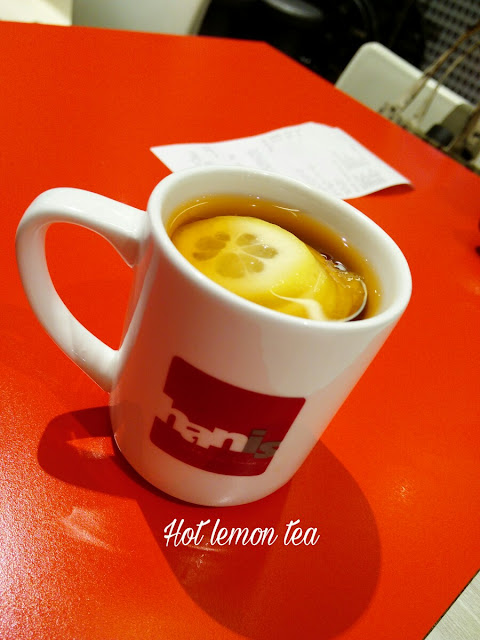 Paulin's Munchies - Hanis at Ng Teng Fong General Hospital - Hot lemon tea