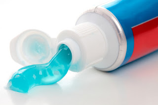 cara menghilangkan komedo menggunakan pasta gigi