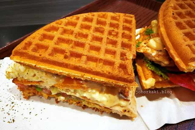 OLEG-gCafe-Charcoal-Burger-Waffle-City-Square-AEON-Tebrau-Dato-Onn